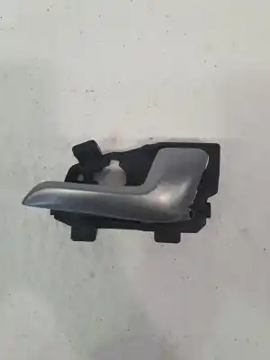 Tweedehands auto-onderdeel binnen voor rechts handvat voor kia rio (yb) rio (yb) (2016 - ..) oem iam-referenties 826201w010jbw