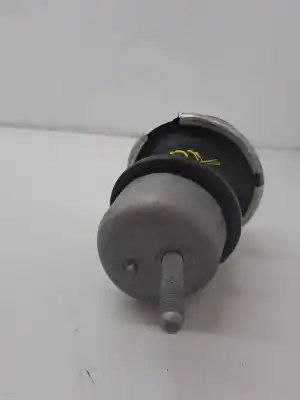 Second-hand car spare part engine support for lexus is 300 (jce10) * oem iam references 1236136141  