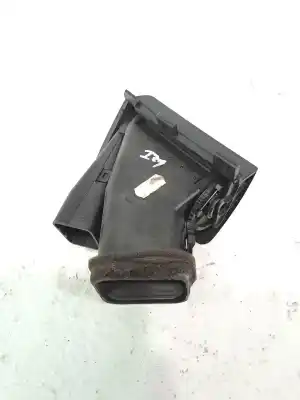 Second-hand car spare part air vent for bmw 3 (e46) 26.350. 26.360 gasolina 2001 4p oem iam references 64228361897  