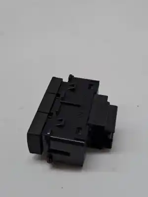 Second-hand car spare part electronic module for opel corsa e (x15) 1.4 turbo (08, 68) oem iam references 13496811  