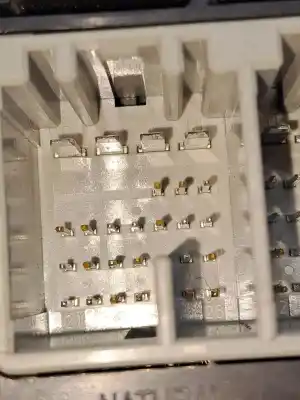 Pezzo di ricambio per auto di seconda mano modulo elettronico per opel corsa e gasolina 2015 5p riferimenti oem iam 13515939  