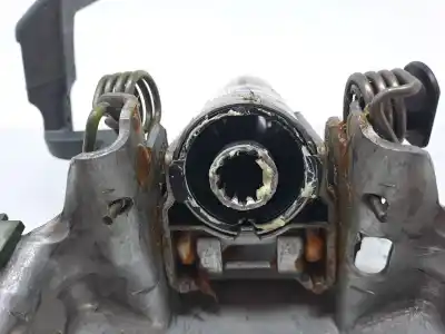 Second-hand car spare part steering column for opel corsa e (x15) 1.4 turbo (08, 68) oem iam references 39029675  13438532