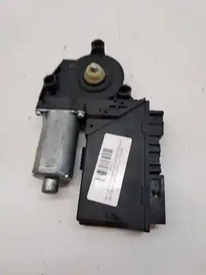 Автозапчастина б/у ДВИГАТЕЛЬ ПЕРЕДНЬОГО ПРАВОГО СКЛА для SEAT EXEO BERLINA (3R2)  Посилання на OEM IAM 8E1959802G  