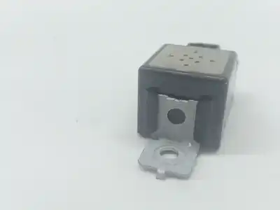 Peça sobressalente para automóvel em segunda mão sensor por hyundai tucson hybrid referências oem iam 957102e000  