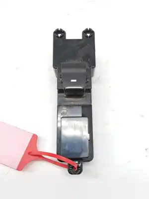 Peça sobressalente para automóvel em segunda mão botão / interruptor elevador vidro traseiro direito por hyundai tucson hybrid referências oem iam 93580d31104x