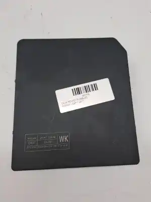 Peça sobressalente para automóvel em segunda mão caixa de fusíveis e relés por nissan leaf (ze0) electric referências oem iam 284b75sa3b