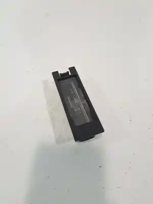 Peça sobressalente para automóvel em segunda mão luz da chapa de matrícula por opel corsa f corsa f referências oem iam 13251936