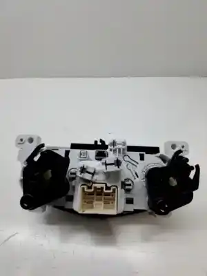 Peça sobressalente para automóvel em segunda mão comando de sofagem (chauffage / ar condicionado) por dacia dokker express 1.6 16v 110 referências oem iam 275102784r