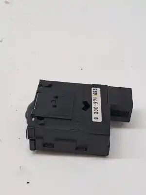 Second-hand car spare part headlights switch for renault kangoo kangoo oem iam references 7700841235  