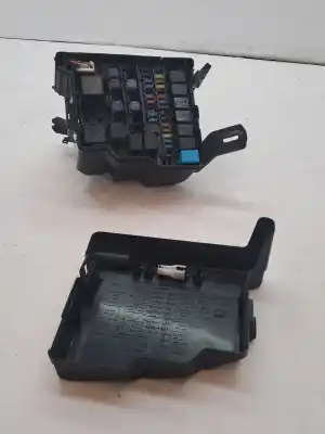 Peça sobressalente para automóvel em segunda mão caixa de fusíveis e relés por mazda 2 (de_, dh_) 1.3 (de3fs) referências oem iam d65166760