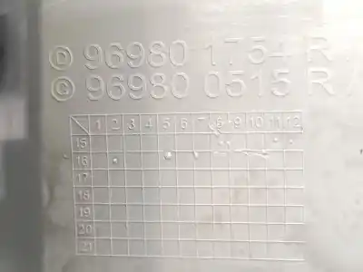 Peça sobressalente para automóvel em segunda mão luz interior por renault clio iv h4b b4 referências oem iam 264305143r  