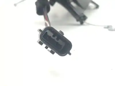 Pezzo di ricambio per auto di seconda mano maniglia esterna anteriore sinistra per renault clio iv h4b b4 riferimenti oem iam 806706656r  