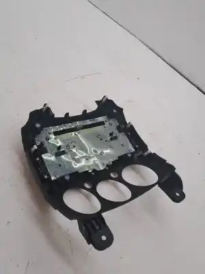 Pezzo di ricambio per auto di seconda mano console centrale per mazda 2 (de_, dh_) 1.3 (de3fs) riferimenti oem iam df7466ah0  