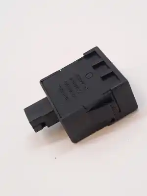 Second-hand car spare part headlights switch for peugeot partner (s2) 9hx oem iam references 6554c3  96384422xt - 96366692xt