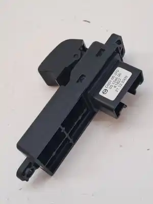 Peça sobressalente para automóvel em segunda mão botão / interruptor elevador vidro dianteiro direito por mazda 2 (de_, dh_) 1.3 (de3fs) referências oem iam d65166370  