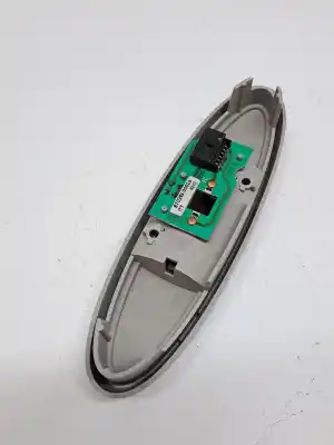 Автозапчастина б/у внутрішне світло для mini mini (r50, r53) 3240 lb gasolina 2006 3p посилання на oem iam 63316961986  