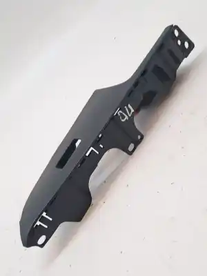 Pezzo di ricambio per auto di seconda mano plastica per mazda 2 (de_, dh_) 1.3 (de3fs) riferimenti oem iam df71684l102  