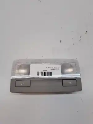 Second-hand car spare part interior light for opel astra j lim. astra j oem iam references 22774329