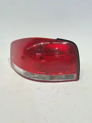 Pezzo di ricambio per auto di seconda mano Lampada Posteriore Sinistra per AUDI A3 (8P) A3 Riferimenti OEM IAM 8P0945095  