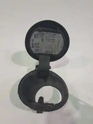 Автозапчасти б/у наружная крышка топлива за audi a3 (8p) a3 ссылки oem iam 8p0010371c  8p0809907c