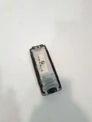 Peça sobressalente para automóvel em segunda mão luz interior por bmw x1 (e84) x1 xdrive 18d referências oem iam 9215603  