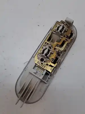 Second-hand car spare part interior light for renault kangoo express 1.5 dci oem iam references 8200439423  