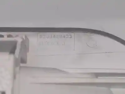 Tweedehands auto-onderdeel binnenlicht voor nissan nv300 camper 2.0 oem iam-referenties 8200439423