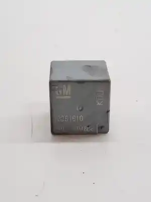 Second-hand car spare part relay for opel astra j lim. astra j oem iam references 13351610
