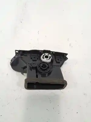 Peça sobressalente para automóvel em segunda mão grelha de ventilação tablier por opel corsa e gasolina 2015 5p referências oem iam 13384932  1840079