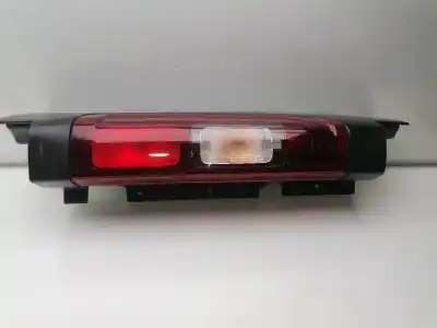 Tweedehands auto-onderdeel linker achterlamp voor nissan nv300 camper 2.0 oem iam-referenties 93450959