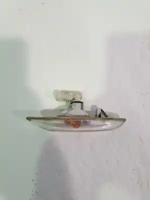 Peça sobressalente para automóvel em segunda mão farolim do lado direito por bmw x1 (e84) x1 xdrive 18d referências oem iam 63137253326  