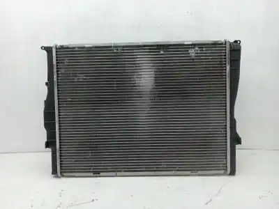 Second-hand car spare part water radiator for bmw 3 (e90) 320 i oem iam references 17117553111  