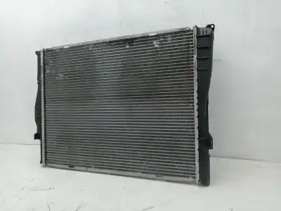 Second-hand car spare part water radiator for bmw 3 (e90) 320 i oem iam references 17117553111  