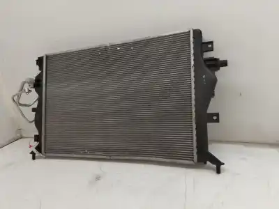 Second-hand car spare part water radiator for kia xceed business 136 cv / 100 kw oem iam references 25310g2000  