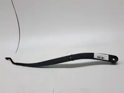 Second-hand car spare part Front Right Windshield Wiper Arm for SSANGYONG TIVOLI Ssangyong tivoli OEM IAM references 7832135000  