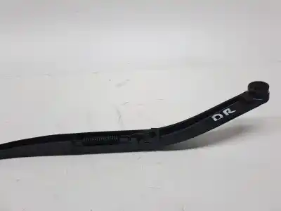 Second-hand car spare part front right windshield wiper arm for ssangyong tivoli ssangyong tivoli oem iam references 7832135000  