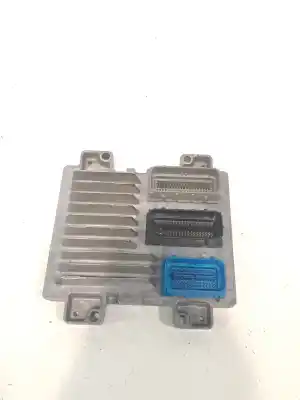 Pezzo di ricambio per auto di seconda mano Centralina Motore per OPEL CORSA E (X15) 1.4 TURBO (08, 68) Riferimenti OEM IAM 12692201   Pezzo di ricambio per auto di seconda mano Centralina Motore per OPEL CORSA E (X15) 1.4 TURBO (08, 68) Riferimenti OEM IAM 12692201