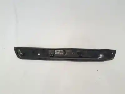 Peça sobressalente para automóvel em segunda mão molduras frontais por bmw x1 (e84) x1 xdrive 18d referências oem iam 51112990641  