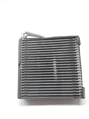 Second-hand car spare part air conditioning condenser / radiator for ssangyong tivoli ssangyong tivoli oem iam references 6811135000  
