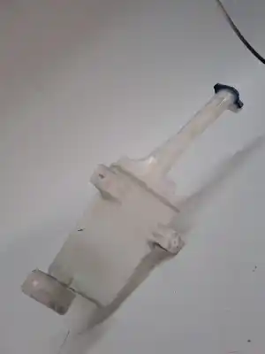 Second-hand car spare part windscreen washer bottle for ssangyong tivoli ssangyong tivoli oem iam references 7841035001  