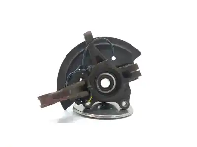 Pièce détachée automobile d'occasion MOYEU DE ROUE AVANT DROITE pour DACIA LODGY  Références OEM IAM 400145345R  