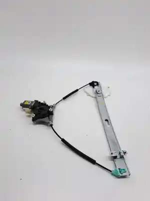 Peça sobressalente para automóvel em segunda mão elevador de vidros dianteiro direito por kia stonic (yb) 1.2 cvvt referências oem iam 82402h8100