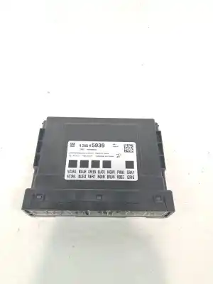 Peça sobressalente para automóvel em segunda mão MÓDULO ELETRÔNICO por OPEL CORSA E (X15)  Referências OEM IAM 13515939   Peça sobressalente para automóvel em segunda mão MÓDULO ELETRÔNICO por OPEL CORSA E (X15)  Referências OEM IAM 13515939