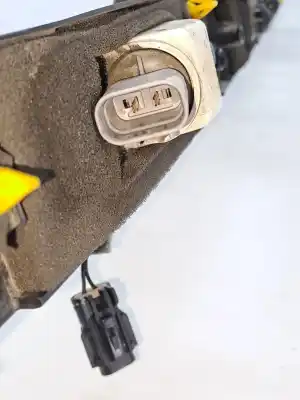 Second-hand car spare part tailgate back door handle for ssangyong tivoli ssangyong tivoli oem iam references 8388035000  