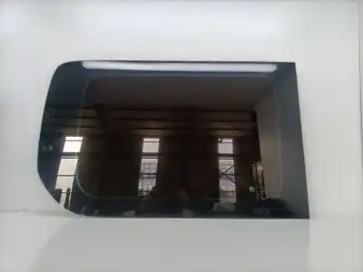 Peça sobressalente para automóvel em segunda mão Vidro Traseiro Direito por FIAT SCUDO FIAT SCUDO COMBI Referências OEM IAM 1400252780  1499592080