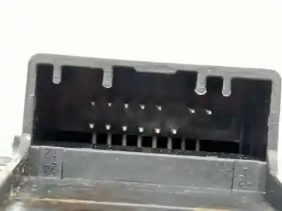 Pezzo di ricambio per auto di seconda mano interruttore alzacristalli anteriore sinistro per renault scénic ii (jm0/1_) 2.0 (jm05, jm0u, jm1n, jm1u, jm2v) riferimenti oem iam 254107080r 10529967  