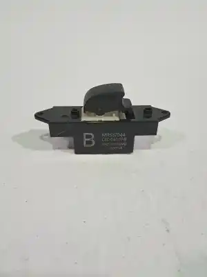 Pezzo di ricambio per auto di seconda mano Comando Alzacristalli Posteriori Destro per MITSUBISHI ASX (GA0W) ASX Riferimenti OEM IAM MR587944  