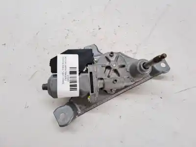 Pièce détachée automobile d'occasion Moteur D'essuie-glace Arriere pour TOYOTA YARIS (KSP9/SCP9/NLP9) 1NRFE Références OEM IAM 851300D080  