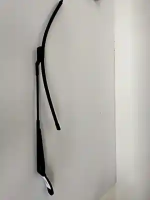 Second-hand car spare part left front windshield wiper arm for omoda c5  oem iam references 608000185aa  