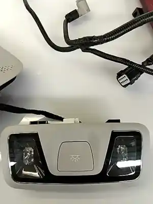 Second-hand car spare part interior light for omoda c5  oem iam references 605000745aa  